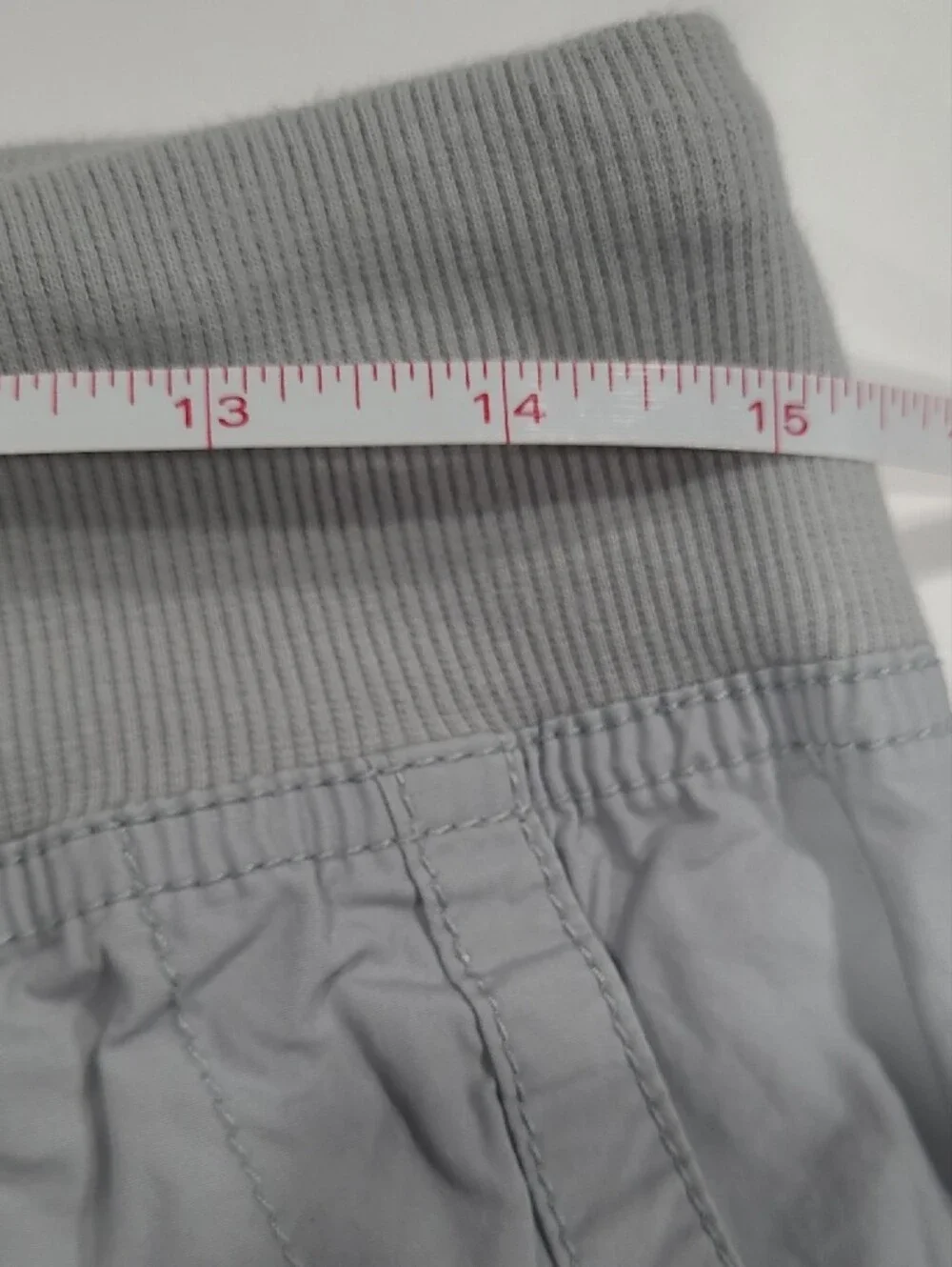Calvin Klein Womens Light Gray Cargo Shorts - Casual Drawstring Waist Sz M/M